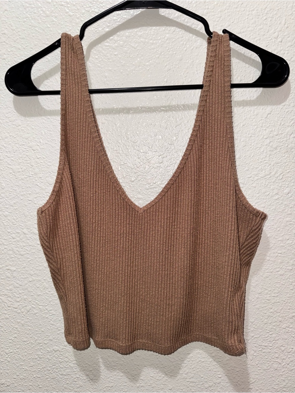 Abercrombie & Fitch Ribbed V-Neck Tank Top - Brown